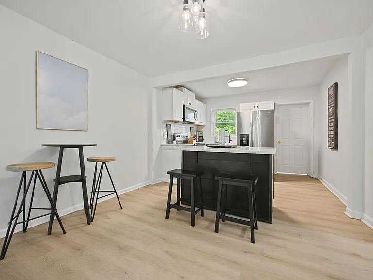 1346 Lorenzo Dr SW — Photo 16
