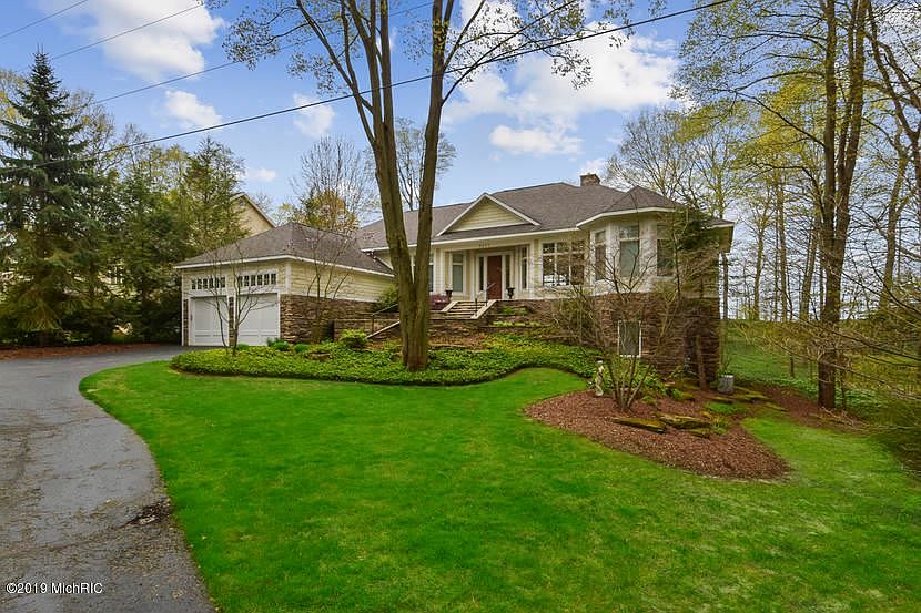 1st image of 5255 Lakeshore Dr