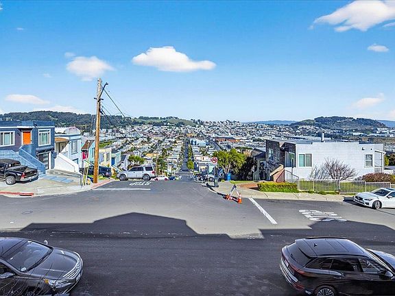 4th image of 209 Bay Ridge Dr