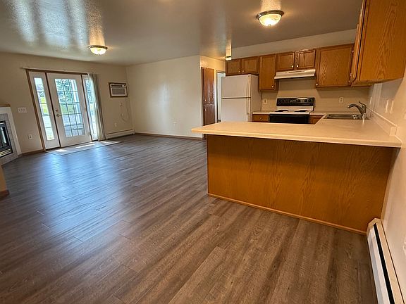 2nd image of 110 William Ct #1