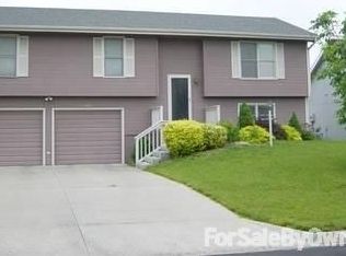 4408 W 24th Pl, Lawrence, KS 66047