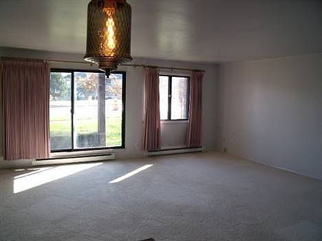 2nd image of 9310 W Forest Home Ave #108