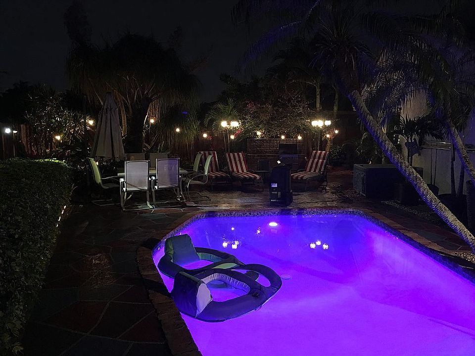 1st image of 10466 NW 2nd St