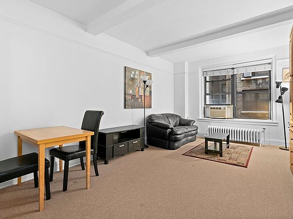 2nd image of 235 W 102nd St APT 5U