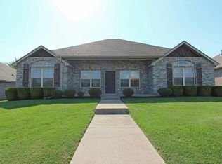 3108 SW Featherston Rd, Bentonville, AR 72713