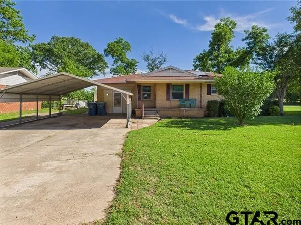 104 Sunny Ln, Athens, TX 75751