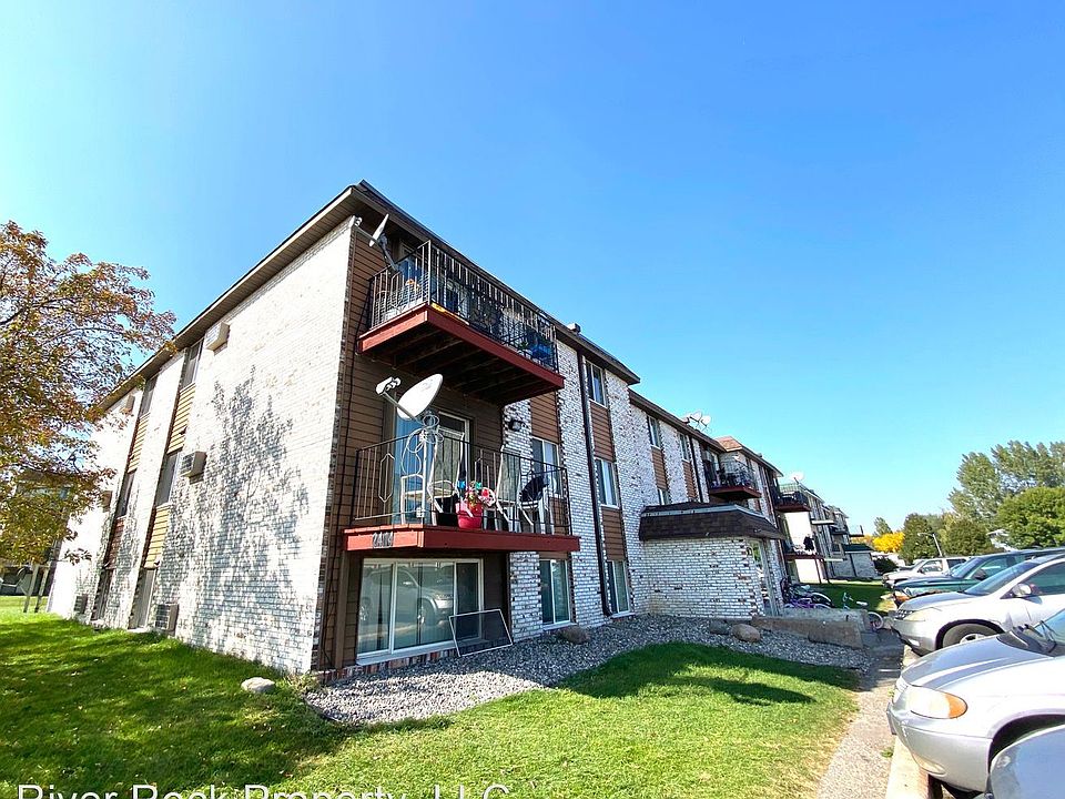 2nd image of 2414 3rd Ave N #11602565