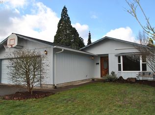 1134 7th St, Springfield, OR 97477