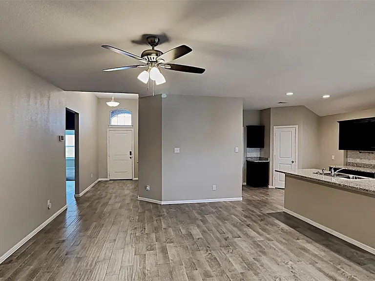 8304 Burma Dr — Photo 3