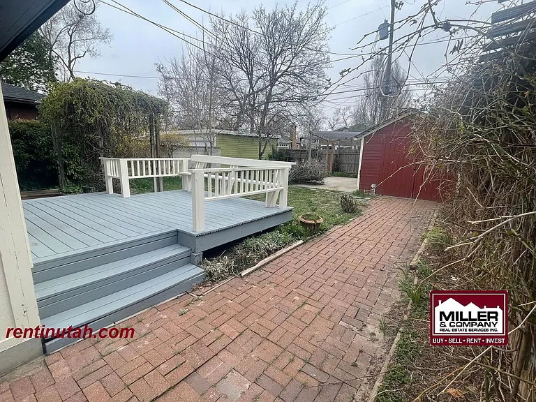 1560 E Garfield Ave — Photo 10