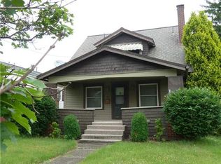 389 Service Ave, Sharon, PA 16146