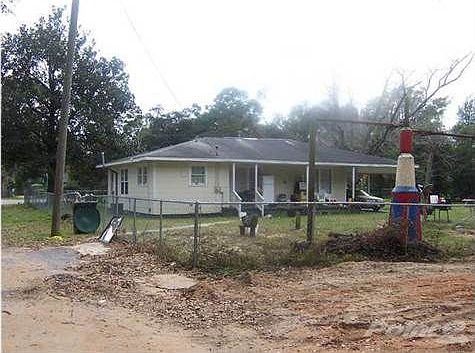 4th image of 617 N X St