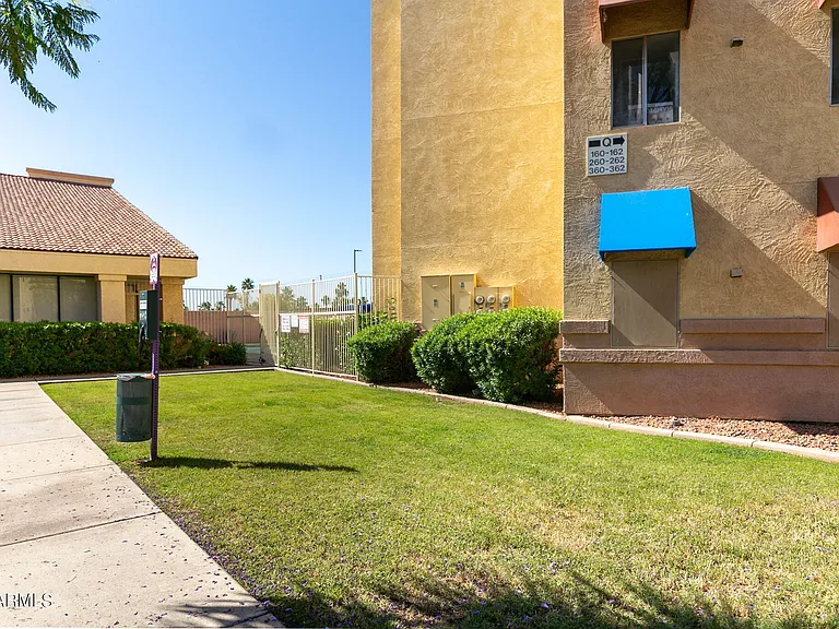 12221 W Bell Rd #280 — Photo 22