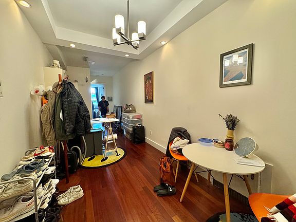 3rd image of 297 Harman St #2A