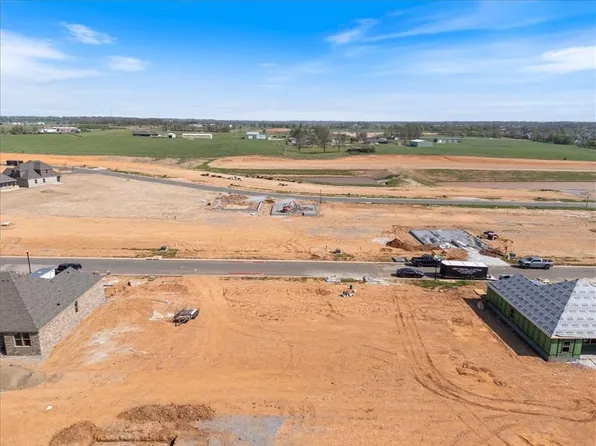 SW Basswood Ave, Maumelle, AR 72113