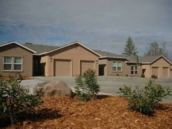 626 Pearl Pl, Diamond Springs, CA 95619