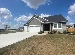 430 W Meadow Ln, Walcott, IA 52773