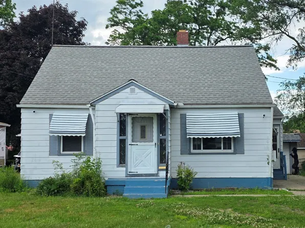 2352 Fairmount Pkwy, Erie, PA 16510