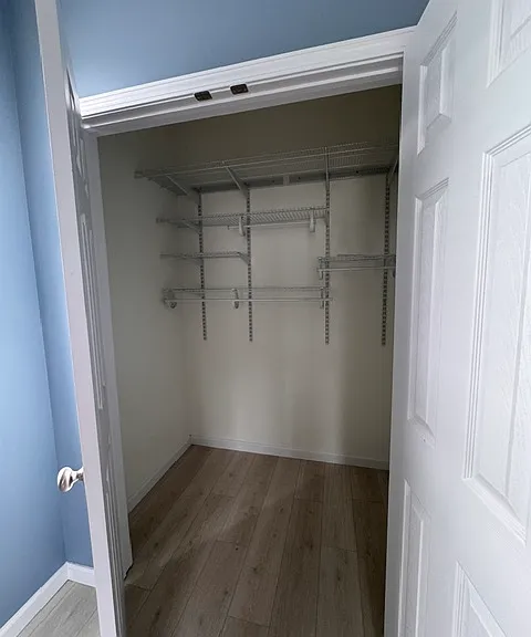 321 Hemlock Cir — Photo 8