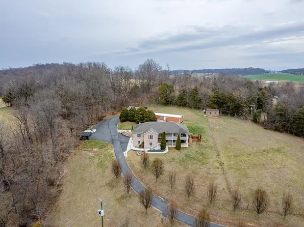 3240 Scenic Hwy, Mount Solon, VA 22843