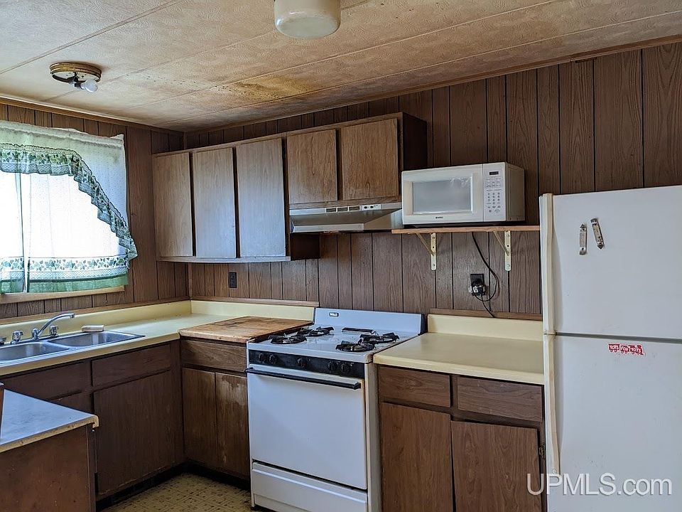 48 Hemlock St, White Pine, MI 49971 Zillow