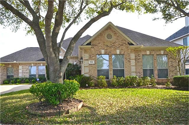 1st image of 3918 Lakeridge Canyon Dr