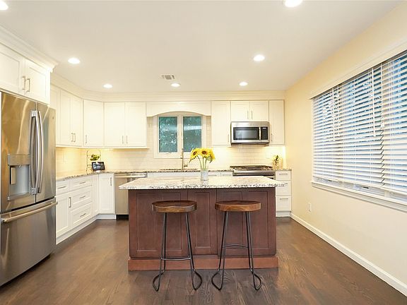2nd image of 7 Michel Ave