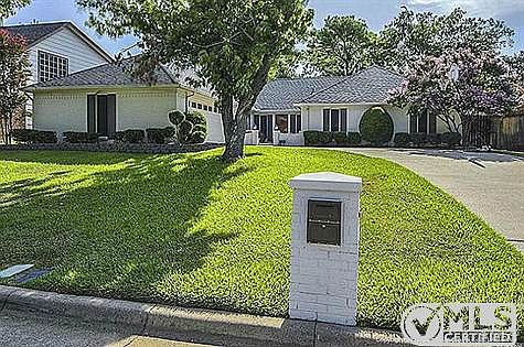 1st image of 2317 Country Green Ln