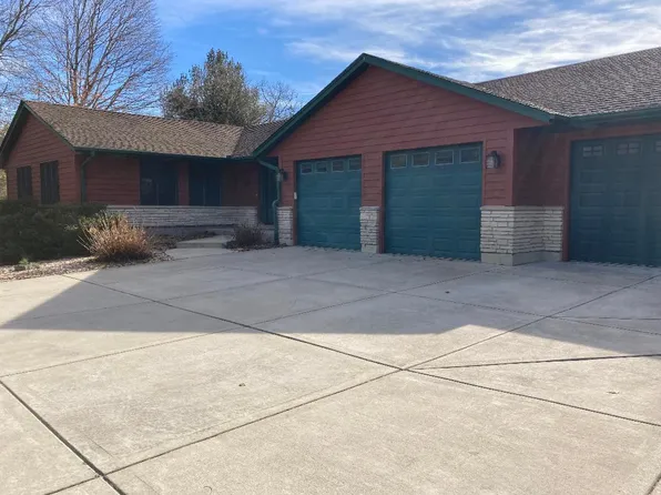 1N588 Burr Oak Rd, Northwoods, IL 60185