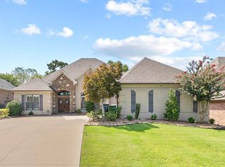 14 Epernay Cir, Little Rock, AR 72223
