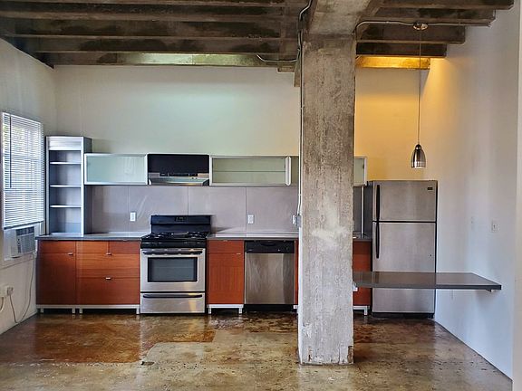 2nd image of 4649 Beverly Blvd APT 23