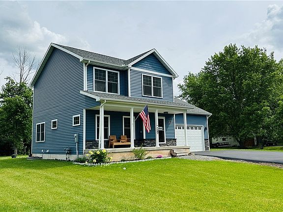 3rd image of 880 Upper Mountain Rd