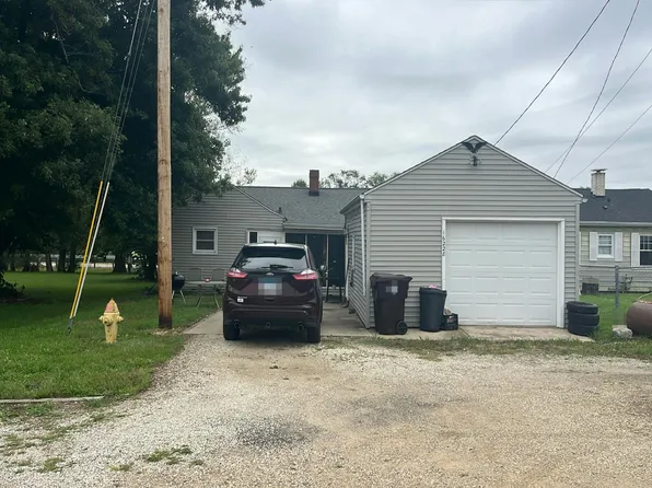16228 N G I Joe Ave, Chillicothe, IL 61523