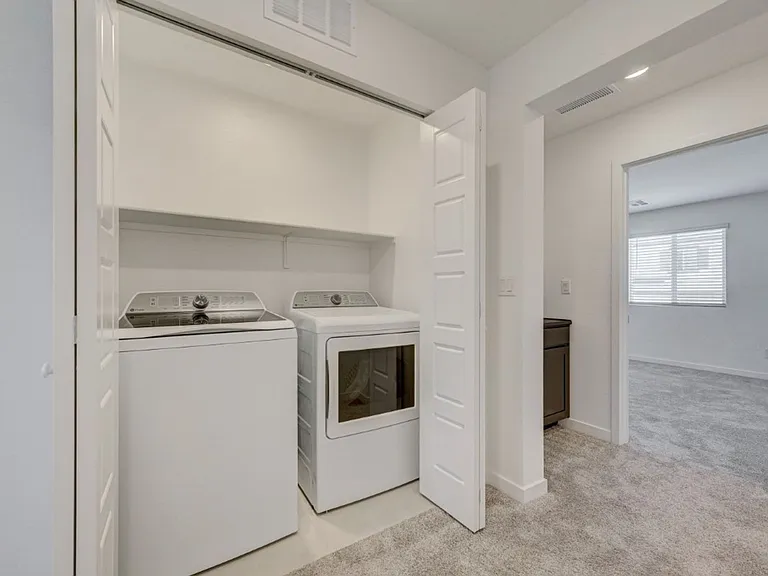 10772 Paget Ct — Photo 34