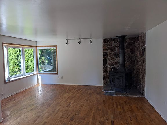 4th image of 44917 SE 147th St