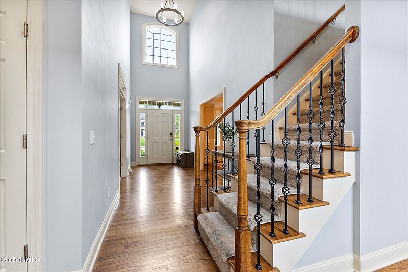 4th image of 57 Tipperary Way
