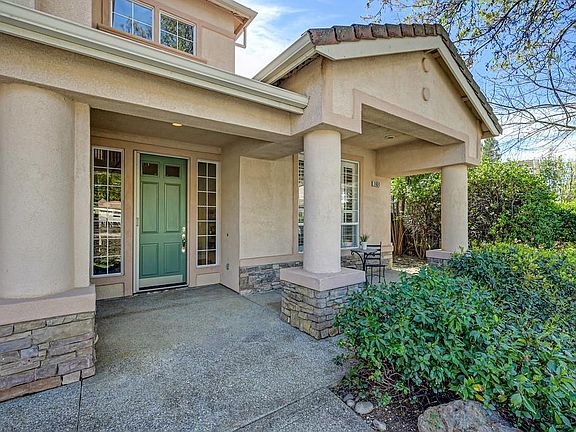 4th image of 1651 Joshua Tree St