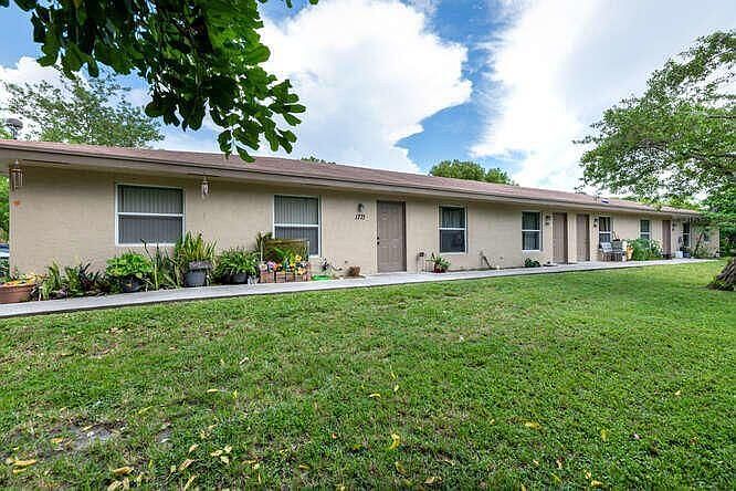 1st image of 1759 Doffer Ln #1767