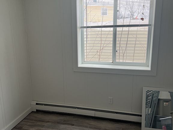 5th image of 703 W Main St APT 14