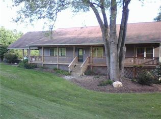 7301 Vicky Dr, Woodbine, MD 21797