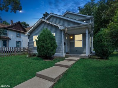 925 Adams St, Waukegan, IL, 60085