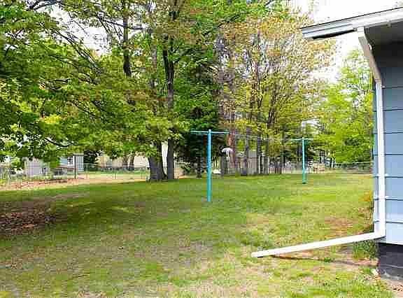 4th image of 1709 Kimber Ave