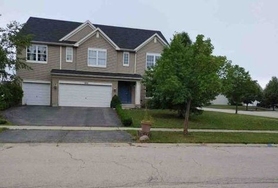 2nd image of 8301 Seaton Ave