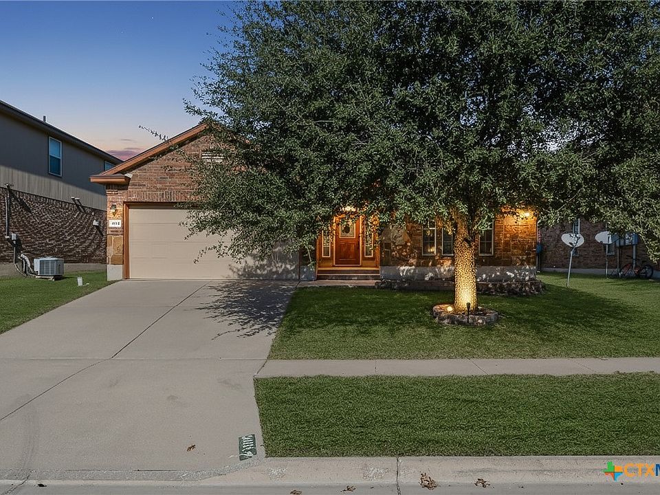 1st image of 3401 Cricklewood Dr