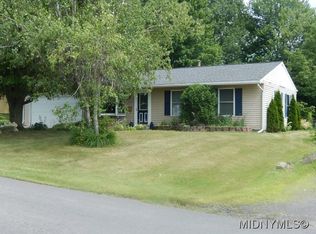 446 Deerwood Rd, Utica, NY 13502