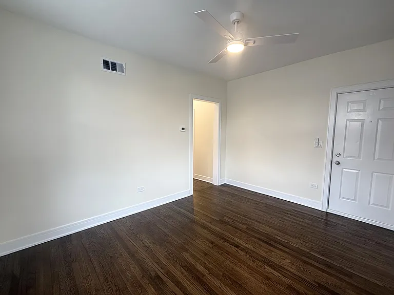 4006 W Warwick Ave #3W — Photo 4