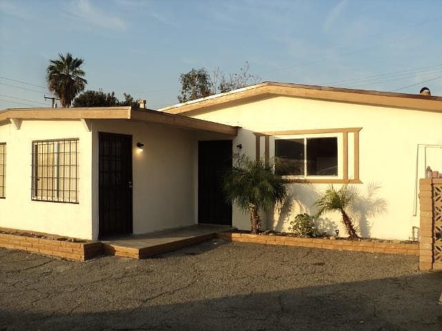 1st image of 11386 Cedar Ave #A