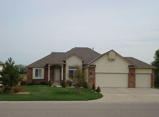 2114 S Stoneybrook St, Wichita, KS 67207