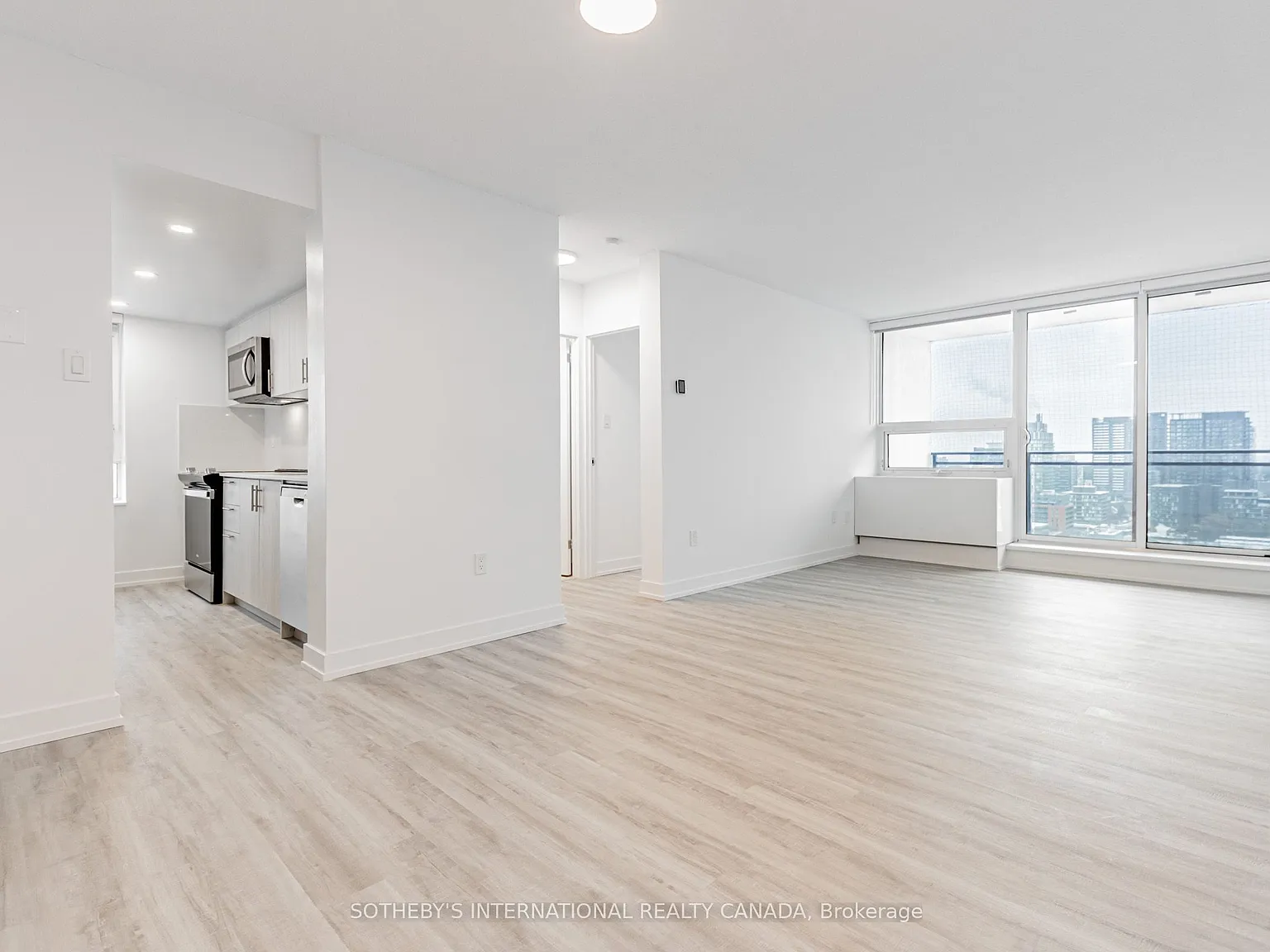 1 bed, $2,155 — Photo 3