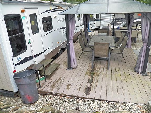 3rd image of 189 Chocorua Way